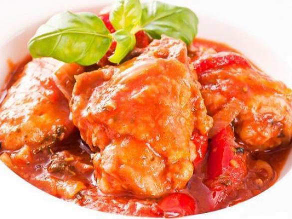 Frango com molho cremoso de tomate 🍅