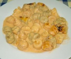 Massa colorida com queijo 