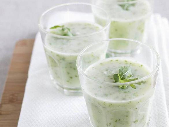 Sopa fria de rúcula