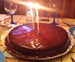 Bolo de Abóbora com cobertura de Chocolate.