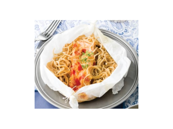 Salmão com noodles