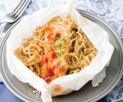 Salmão com noodles