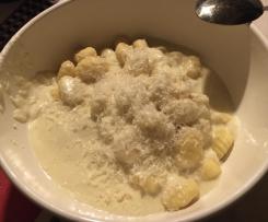 Molho Branco Italiano para Gnocchi, Tortellini, Ravioli