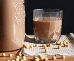 Leite de soja com chocolate/cacau (1 litro e meio)