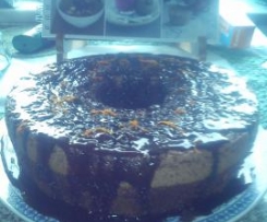 Bolo de chocolate com raspa de laranja