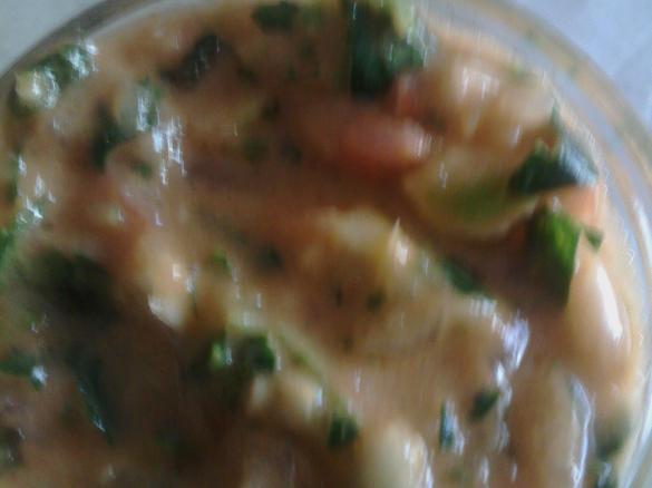 Molho para peixe com ervas aromáticas