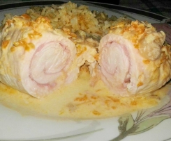 Bifes de peru recheados na varoma com molho de cenoura e cogumelos