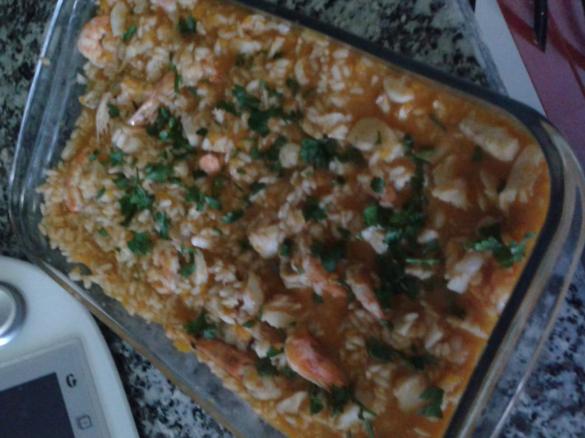 ARROZ  DE PESCADA COM CAMARÃO
