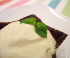 Mousse de Menta em Casquinha de Chocolate