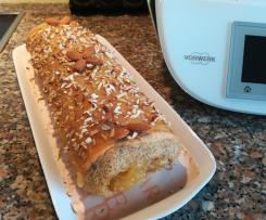 Torta de amêndoa com doce de ovos