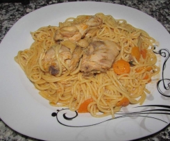 FRANGO COM ESPARGUETE 