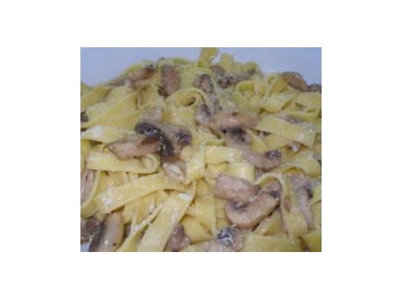 Tagliatelle com Cogumelos (adaptada da receita do Jamie Oliver)