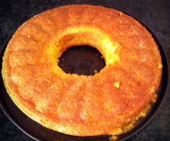 Bolo de laranja cenoura, e curgete 
