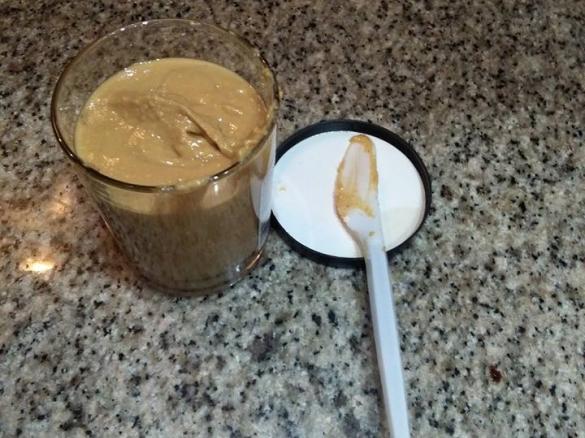 Manteiga de amendoim rápida