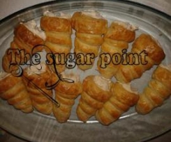 Cornucópias com recheio de Atum