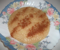 Papas de aveia com maçã