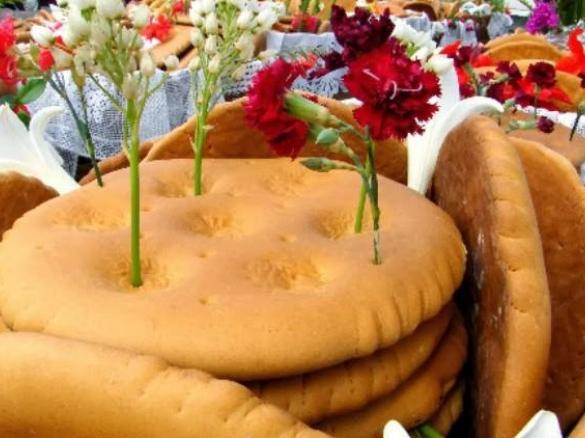 Bolo de Véspera à moda da ilha do Pico, Açores