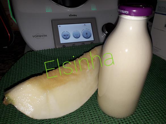 Bebida de sementes de melão