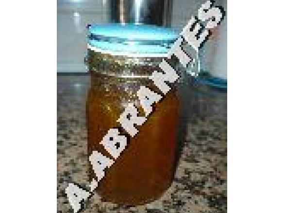 Doce de melância com canela