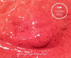 Gelado de cereja e quark