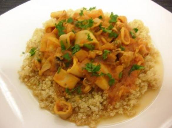 Lulas com Tomate e Quinoa