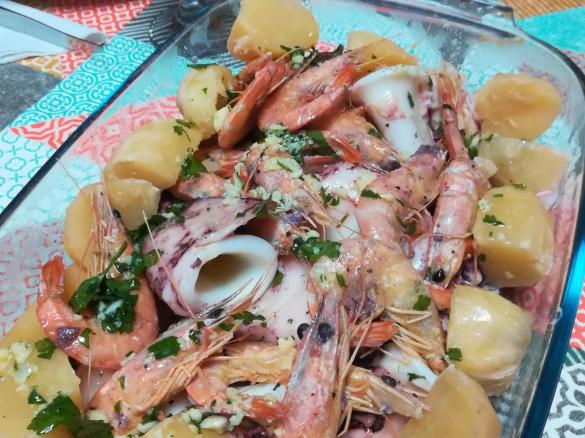 Lulas e camarão ao vapor