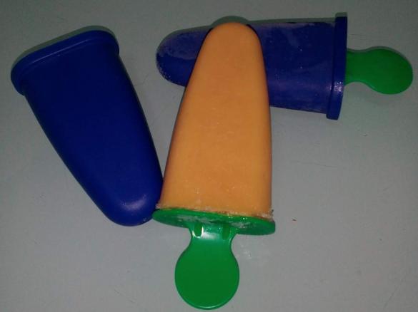 Gelado de manga, lima e mel