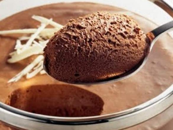 MOUSSE DE CHOCOLATE 