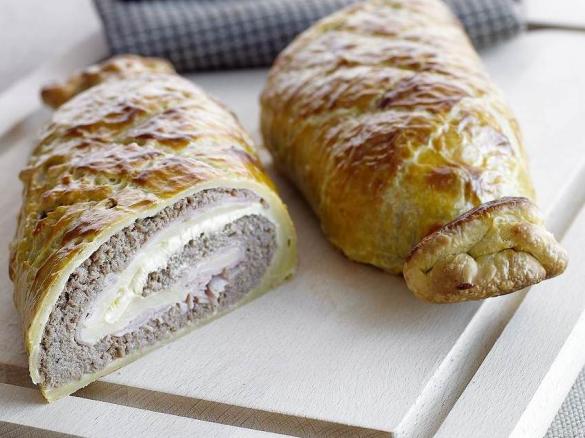 Carne em massa folhada