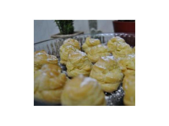 Choux com creme de caramelo