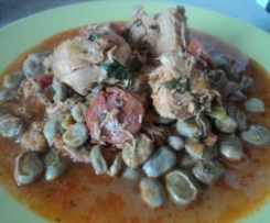 Favas com frango