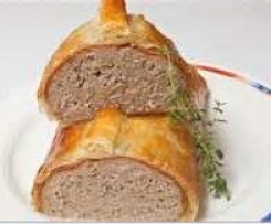 rolo de carne com massa folhada