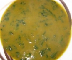Sopa de lentilhas e espinafres
