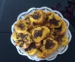 Bolo de cenoura com nozes e chocolate