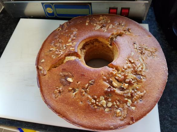 Bolo de Citrinos com canela e nozes