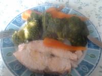 Salmão com legumes ao vapor